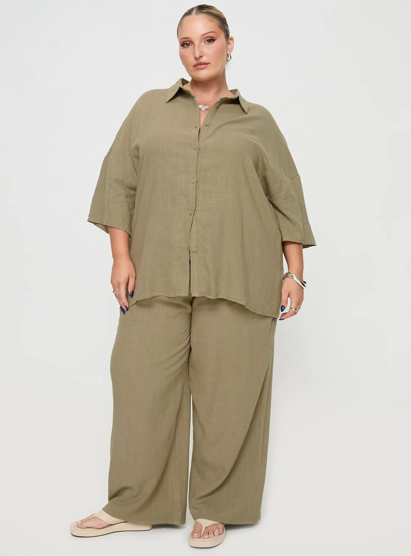 Guava Linen Blend Shirt Olive Curve