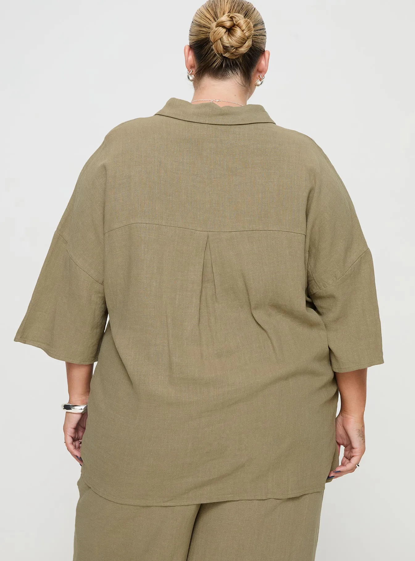 Guava Linen Blend Shirt Olive Curve