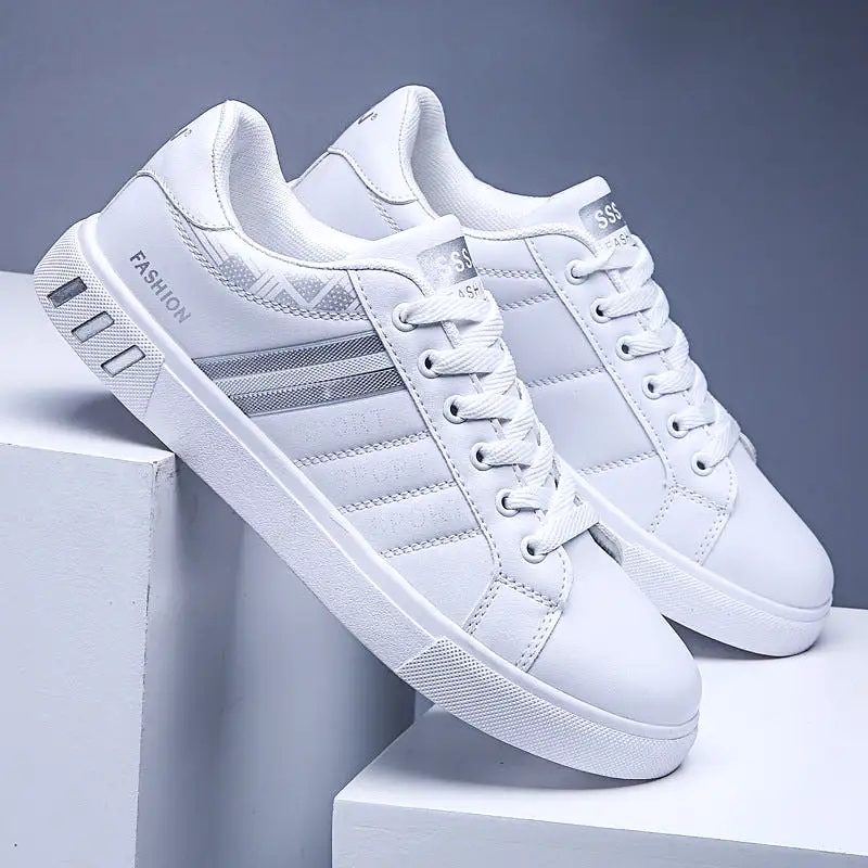 INSTOCK- autumn men's casual Korean style trendy white shoes