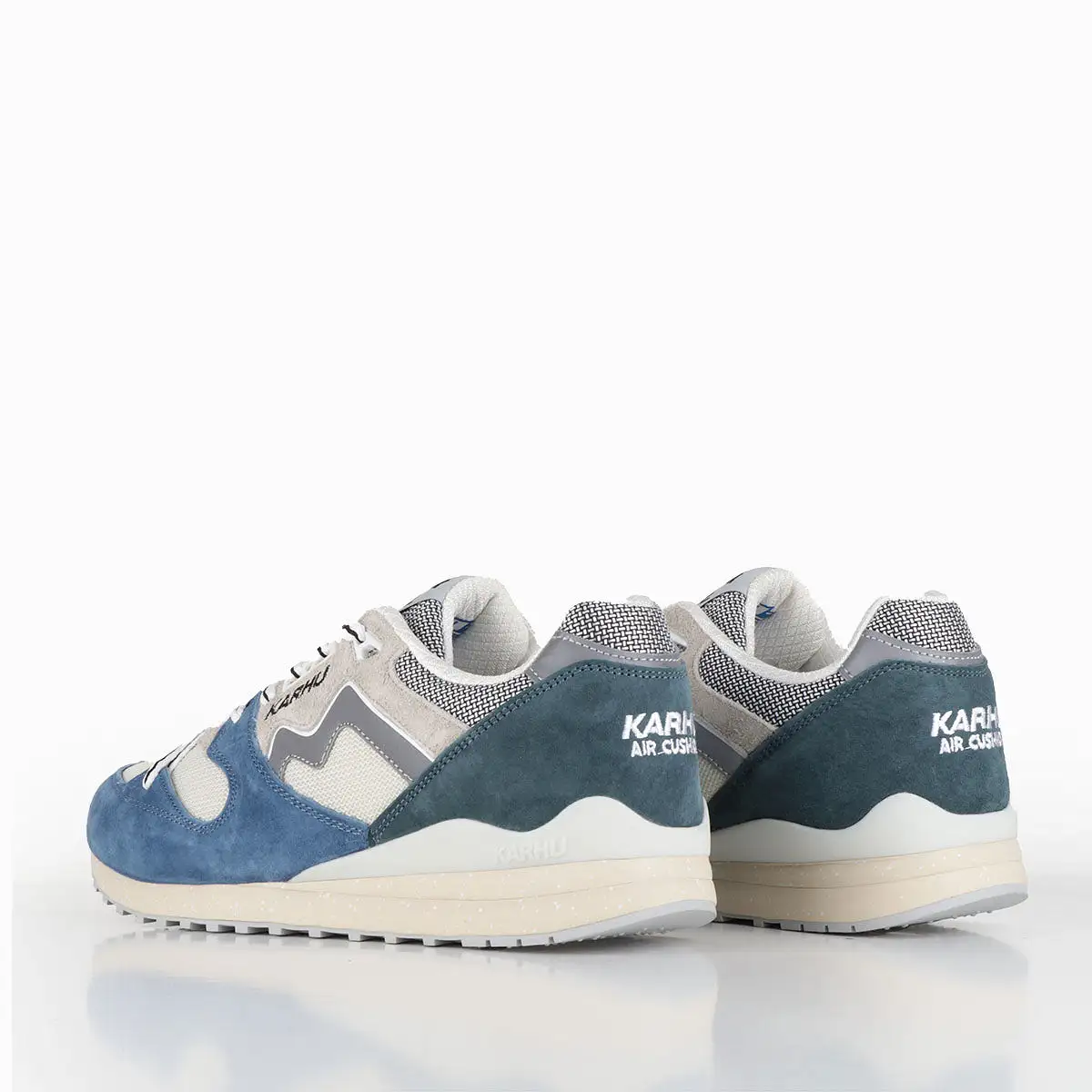 Karhu Synchron Classic Shoes