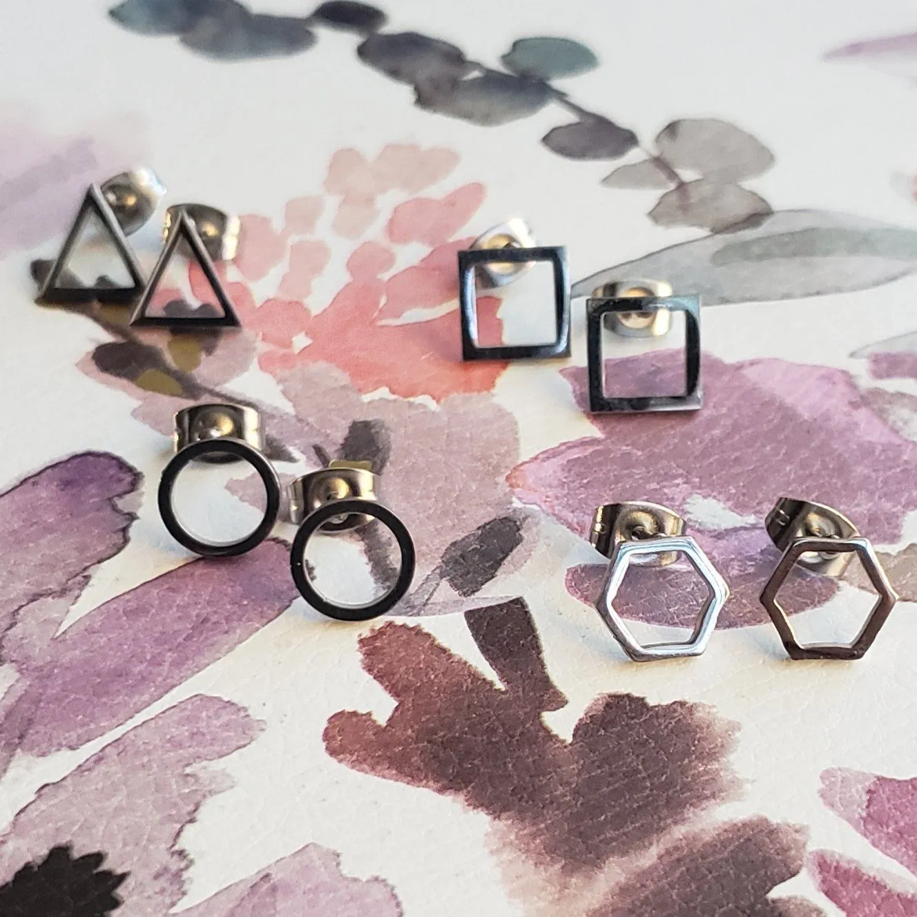 Mia - Minimalist Stud Earring Set