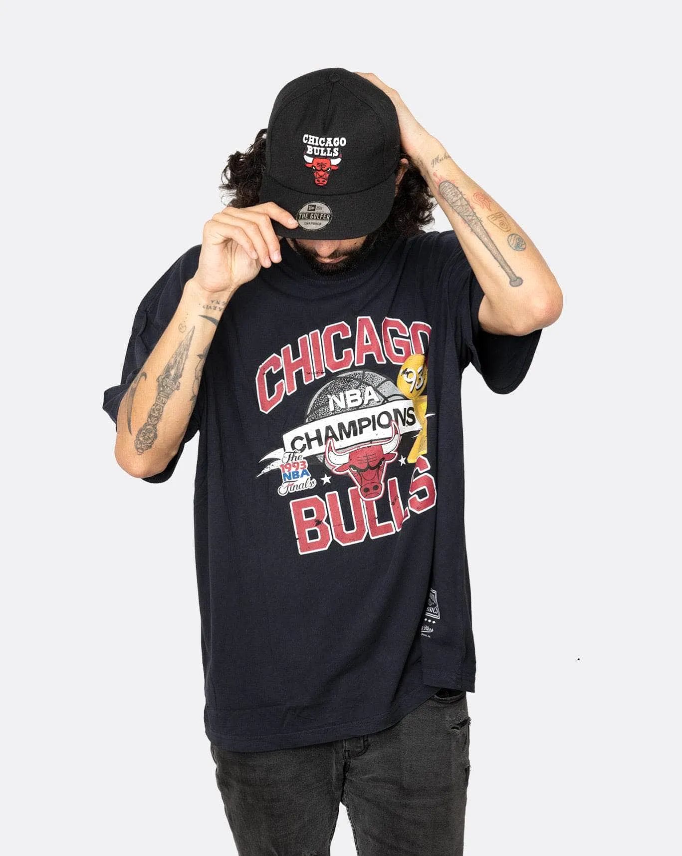 Mitchell & Ness Bulls Team History Tee