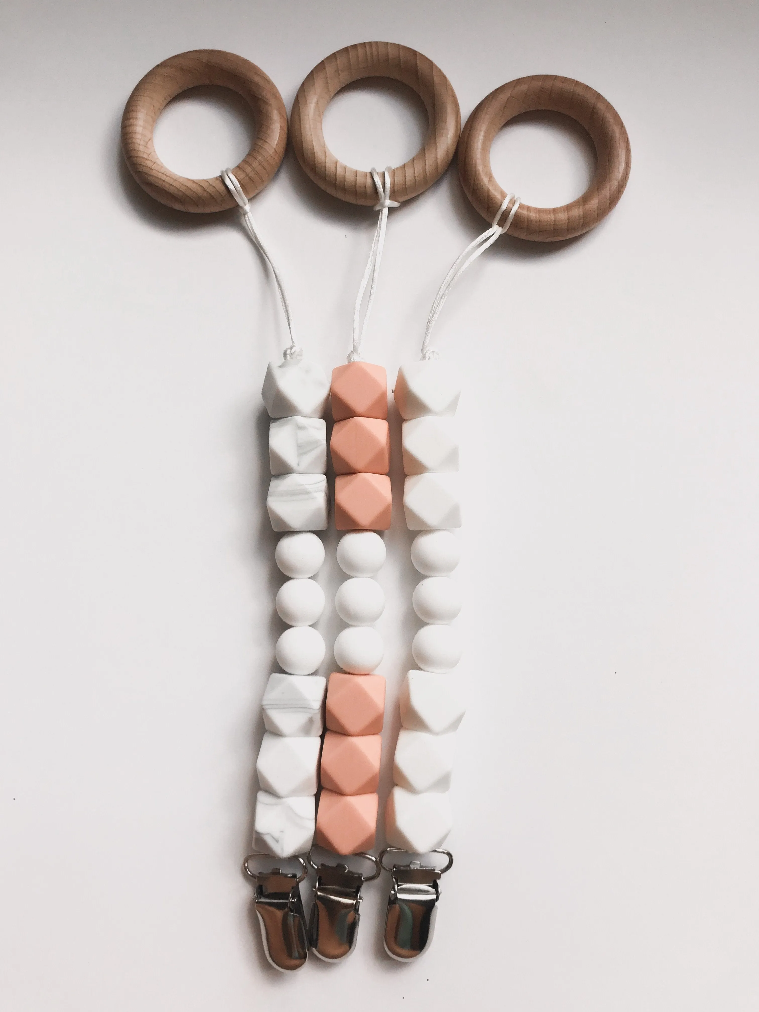 Pearl Pacifier Clip