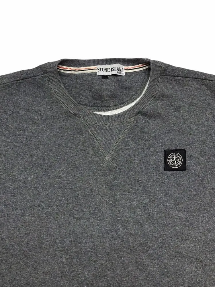 Stone Island sweatshirt in grey with chest logo – M