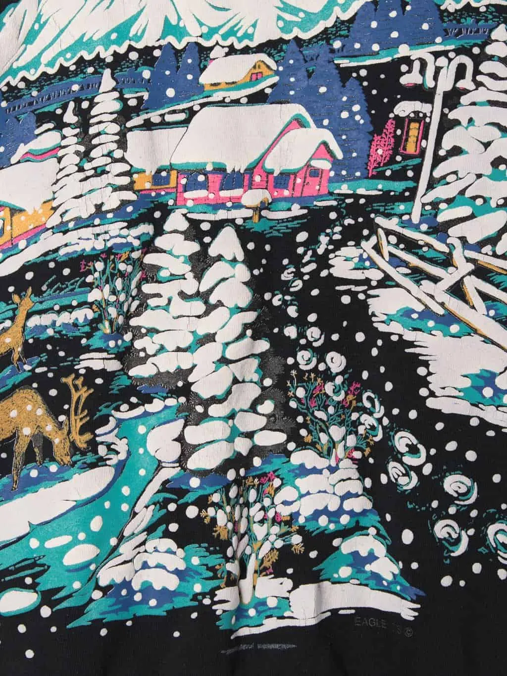 Vintage Christmas novelty sweatshirt with epic double sided mountain village snow scene – Medium