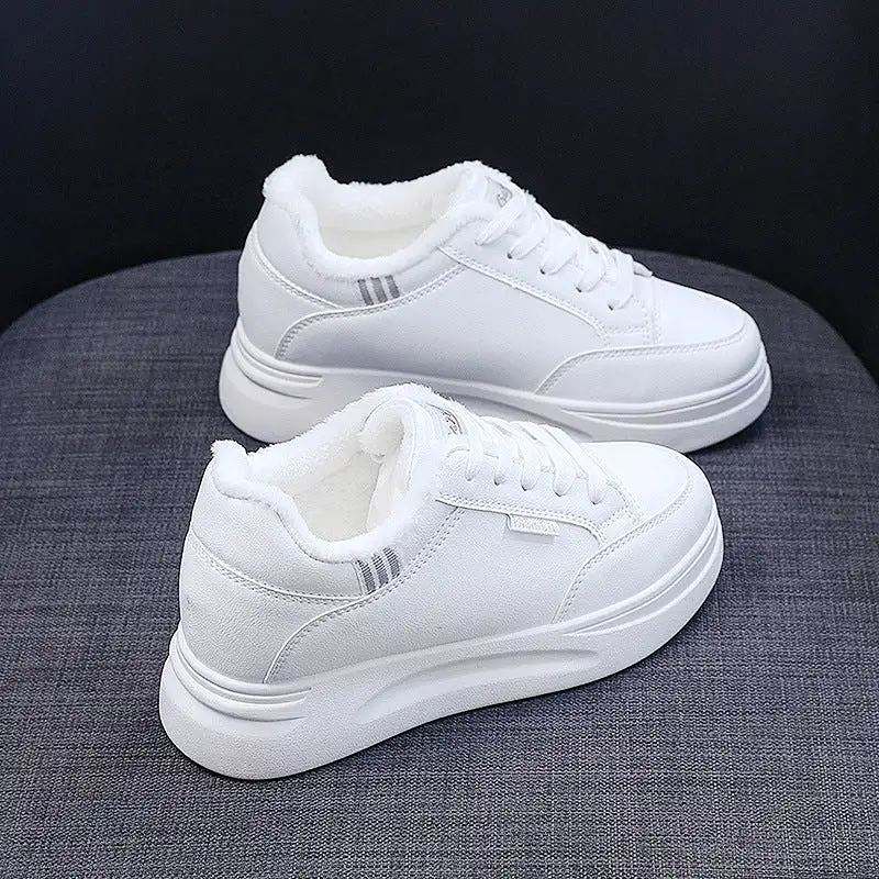 White versatile inner height women's shoes